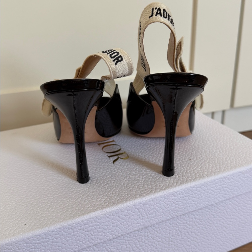 Dior Black Patent Slingback Pump with J'Adior Canvas Strap - Picture 3 of 5
